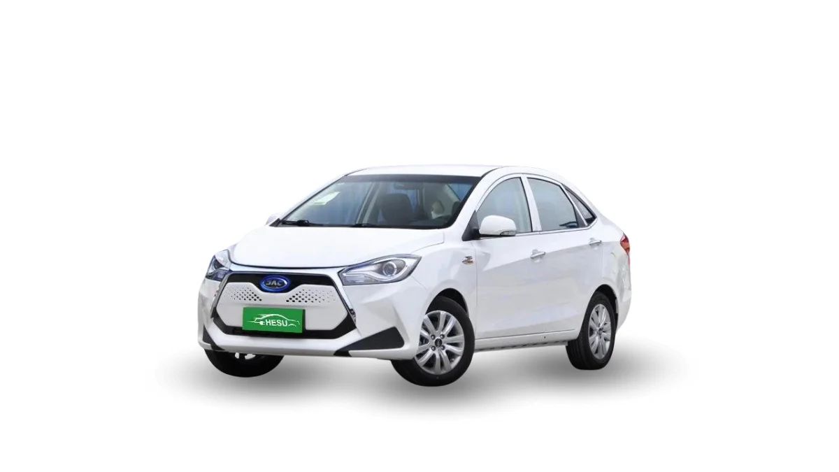 سيارة جاك iEV7S الكهربائية